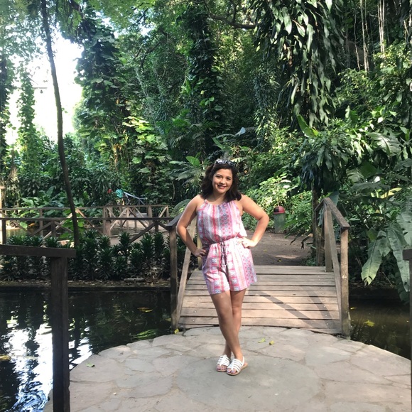 Meet your Posher, Fern - Picture 1 of 1